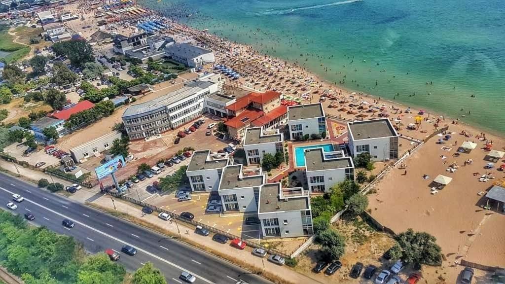 אפורי נורד La Perla Bianca Residence מראה חיצוני תמונה