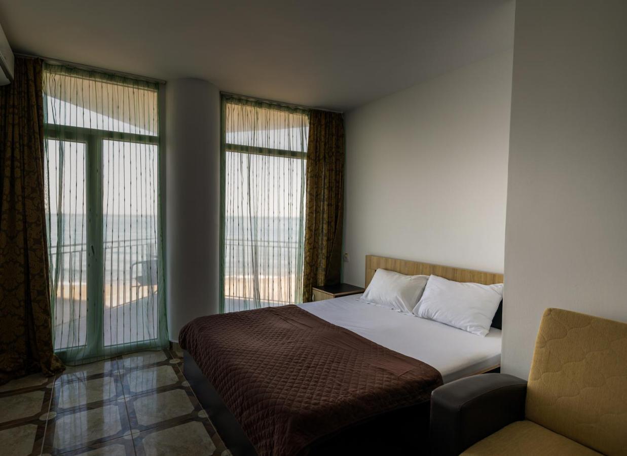 אפורי נורד La Perla Bianca Residence מראה חיצוני תמונה